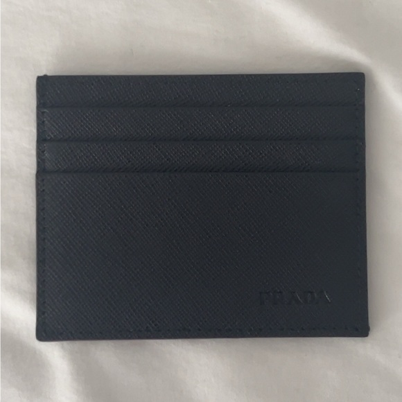 Authentic Prada Saffiano Mens Black Leather Cardholder - NEW - NEVER USED - Picture 2 of 10